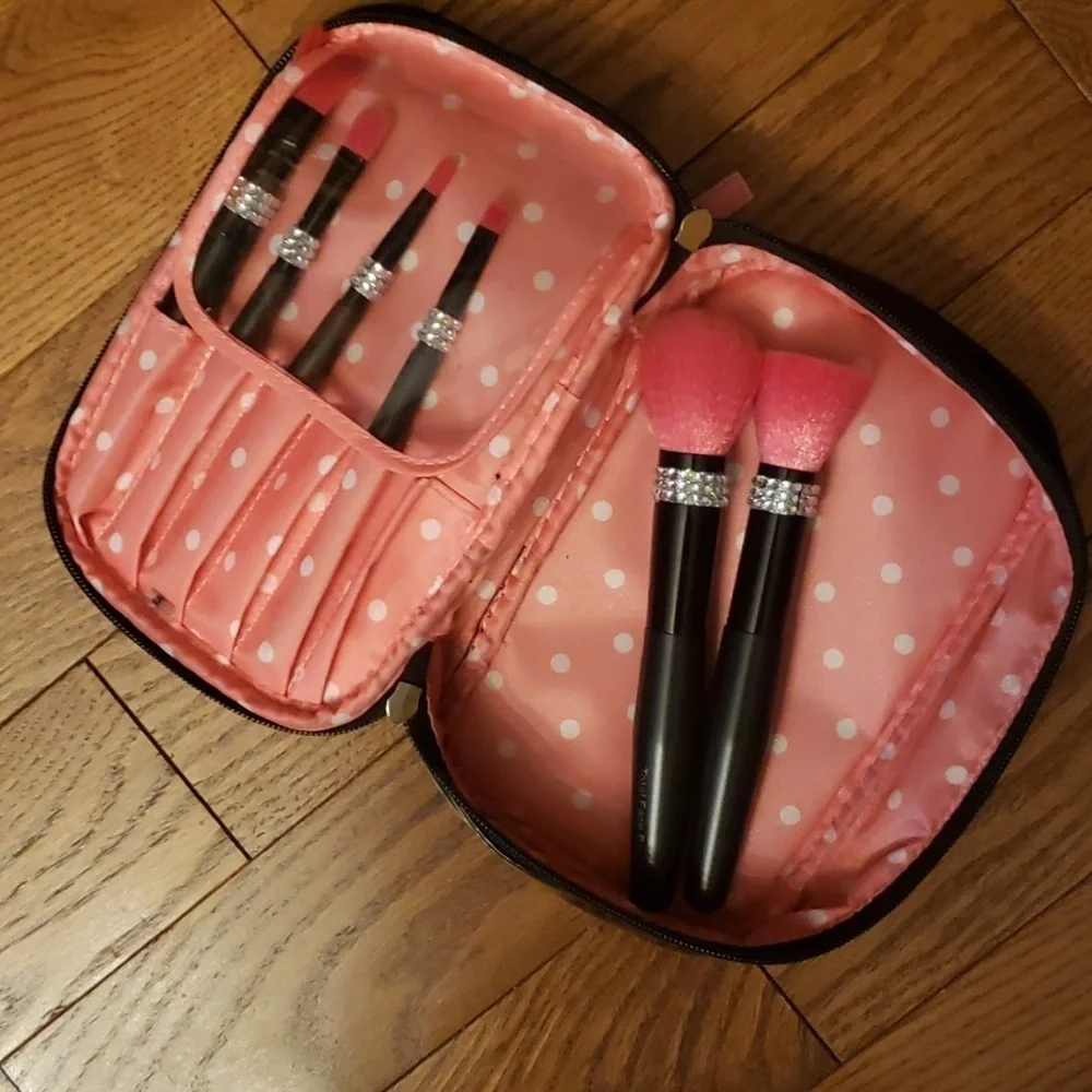 Makeup bag with new brushes